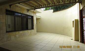 Imagem 3: Casa para aluguel com 271 metros quadrados com 3 quartos