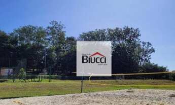 Imagem 2: Terreno 701m² com excelente topografia em condomínio