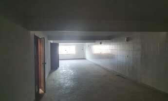 Imagem 5: Prédio/Edifício inteiro para aluguel possui 124 metros quadrados com 2 quartos