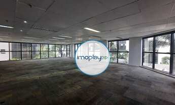 Imagem 3: Conjunto em Vão Livre, com copa, 03 banheiros, piso em carpete e luminárias