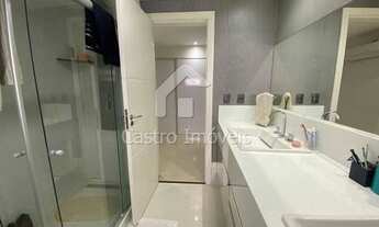 Imagem 5: Casa de condomínio para venda possui 194 metros quadrados com 5 quartos