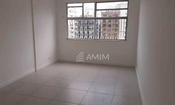 Imagem 2: Apartamento amplo, no coração do Ingá com 2 quartos sendo 1 suíte e vaga!!