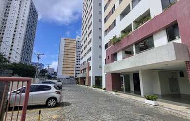 Imagem 3: Apartamento no Stiep, 70m², 3/4 sendo 1 suíte, nascente, varanda