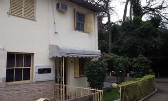 Imagem 2: PORTO ALEGRE - Casa de Condomínio - CAVALHADA