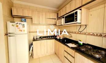 Imagem 5: Excelente apartamento a venda de 02 dormitórios, reformado, ambientes amplos, piso laminad