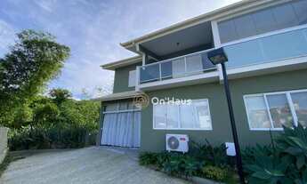 Imagem: Casa na Praia Mole com acesso a Lagoa da