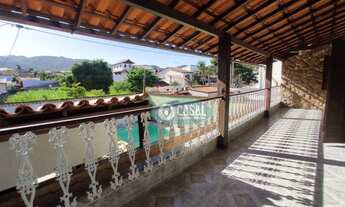 Imagem 4: Casa em Piratininga com 05 Quartos, Piscina e Churrasqueira!