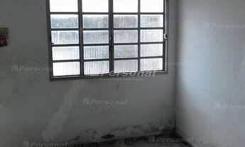 Imagem 2: Casa em via publica em Centro - Taubaté - CA1586