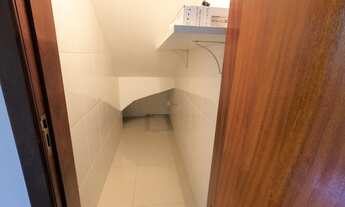 Imagem 6: Casa Geminada 3 Quartos no Bairro Xangri-la