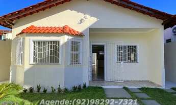 Imagem 7: Casa no Parque Dez, com 03 quartos, quintal e guarita