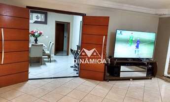 Imagem 5: Linda casa jardim Puch próximo avenida Ivo trevissan