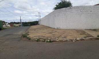 Imagem 2: Casa com 3 quarto(s) no bairro Construmat em Várzea Grande - MT