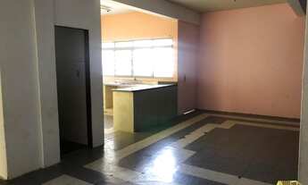 Imagem 2: Sala comercial com ótima localização, no Centro de Pouso Alegre