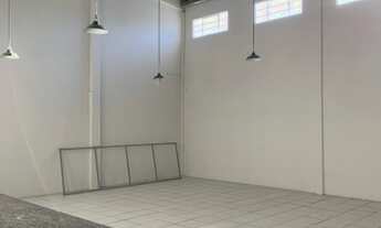 Imagem 4: Alugo Barracao no atuba ao lado do calçados vila rica