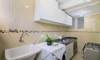 Imagem 7: Lindo apartamento na rua Jose de Alencar com sacada recém reformado