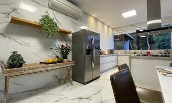 Imagem 5: Casa térrea moderna, 4 suítes, 4 vagas, piscina, terreno plano com 1.300m2