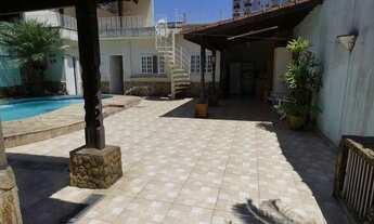 Imagem 2: Casa com 4 dormitórios à venda, 200 m² por R$ 1.015.000,00 - Tupi - Praia Grande/SP