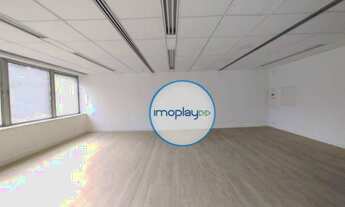 Imagem 6: Conjunto comercial com 130m² vão livre, com piso laminado, ar condicionado e 02 vagas de g