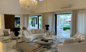 Imagem 4: Mansão Completa Reformada e Decorada. 05 SUÍTES sendo 01 MASTER. 11 vagas internas. Laze