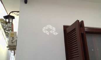 Imagem 7: PORTO ALEGRE - Casa Padrão - Partenon