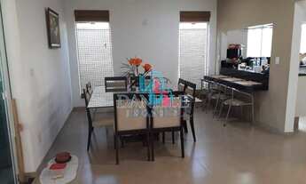 Imagem 5: Casa com 3 dormitórios à venda, 210 m² por R$ 750.000,00 - Jardim Marivan - Araraquara/SP