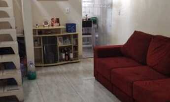 Imagem 2: Sobrado com 3 dormitórios à venda, 70 m² por R$ 290.000,00 - Conjunto Residencial José Bon