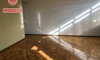 Imagem 2: Apartamento com 2 dormitórios para alugar, 175 m² por R$ 1.600,00/mês - Vila Rezende - Pir