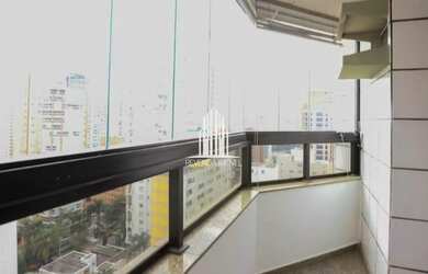 Imagem 11: Apartamento de 210m² com 4 Dormitórios, sendo 2 Suítes em Moema