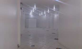 Imagem 5: Sala comercial com 151m2 com pé direito alto 5 metros