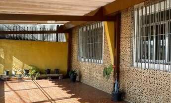 Imagem 3: Sobrado para venda possui 181 metros quadrados com 3 quartos em Presidente Altino - Osasco