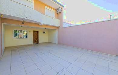 Imagem 2: Sobrado com 3 dormitórios à venda, 200 m² por R$ 680.000 - Fanny - Curitiba/PR