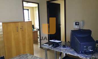 Imagem 3: Conjunto Comercial muito bem localizado com ótima distribuição dos ambientes