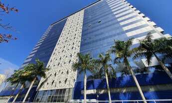 Imagem 2: Laje Comercial com 316 m² de área útil em vão livre e 02 Banheiros com 02 cabines em cada