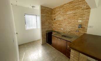 Imagem 1: Apartamento para venda possui 41 metros quadrados com 2 quartos em Guilhermina - Praia Gra