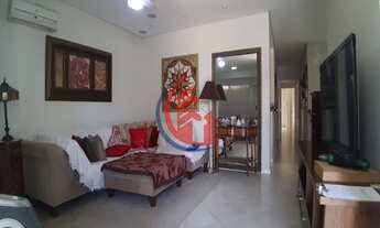 Imagem 2: Casa térrea com amplo quintal área gourmet e suíte com hidro em condomínio de alto padrão