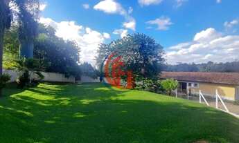 Imagem 2: Chácara em terreno de 3.000m² com salão de festas e piscina no Colinas do Mosteiro de Itai