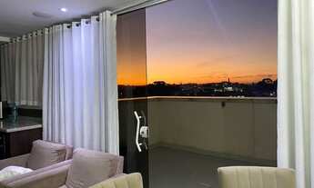 Imagem 3: Excelente apartamento de cobertura face norte em Prédio de três andares