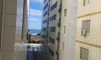 Imagem 5: Perto da praia, kitnete dividida no Canto do Forte em Praia Grande SP