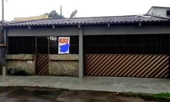 Imagem 6: Casa para fins comercial e residencial com 3 quartos sendo 1 suíte, ótima localização no A