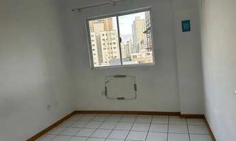 Imagem 7: Apartamento para venda tem 98 metros quadrados com 3 quartos em Centro - Balneário Cambori