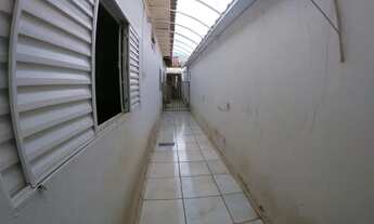 Imagem 3: Casa para venda tem 80 metros quadrados com 4 quartos em Jardim Paraty - Franca - SP