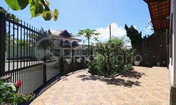 Imagem 3: CASA à venda com 3 quartos em Peruíbe, no bairro Balneario Florida