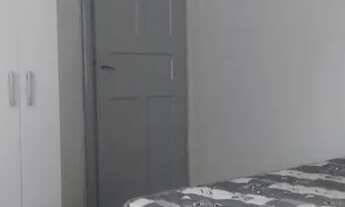 Imagem: Alugo um quarto para moça estudante, ou