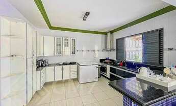 Imagem 2: Sobrado para Venda em Aparecida de Goiânia, Jardim Nova Era, 2 dormitórios, 2 banheiros, 4