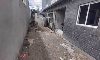 Imagem 2: Térreo com quintal em L em com 2 quartos em mangabeira