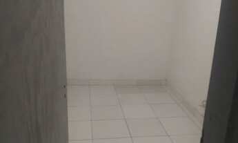 Imagem 2: ALUGA-CASA Casa com 2 dormitórios