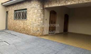 Imagem: Casa Padrão em São José do Rio Preto