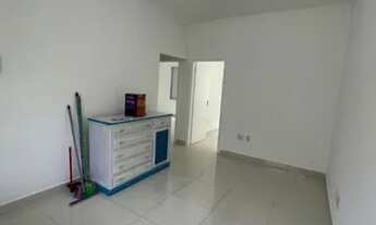 Imagem 2: Oportunidade - Vendo Excelente Apartamento 02 Dormitórios reformado, na Vila Nova em Santo