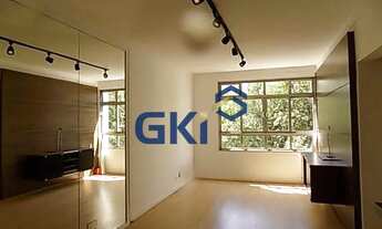 Imagem: APTO. REFORMADO COM 2 DORMS. QUARTO DE APOIO,01