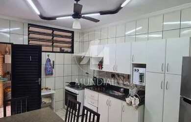 Imagem 4: Casa (térrea na rua) 3 dormitórios/suite, cozinha planejada